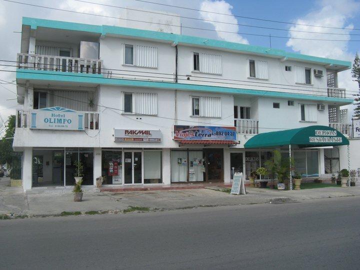 Economy hotel Olimpo Cancun